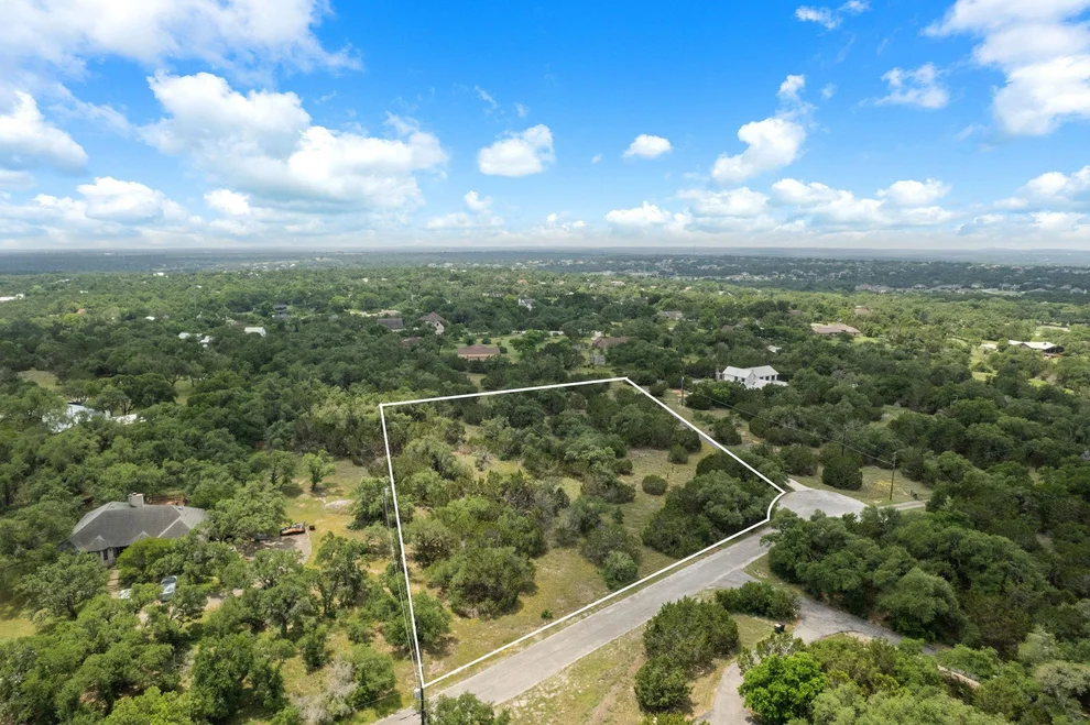 Unit for sale at 8005 Golden Oaks LN, Austin, TX 78737