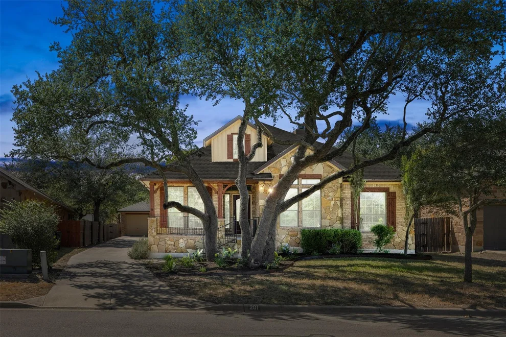 Unit for sale at 201 Saint Richie LN, Austin, TX 78737