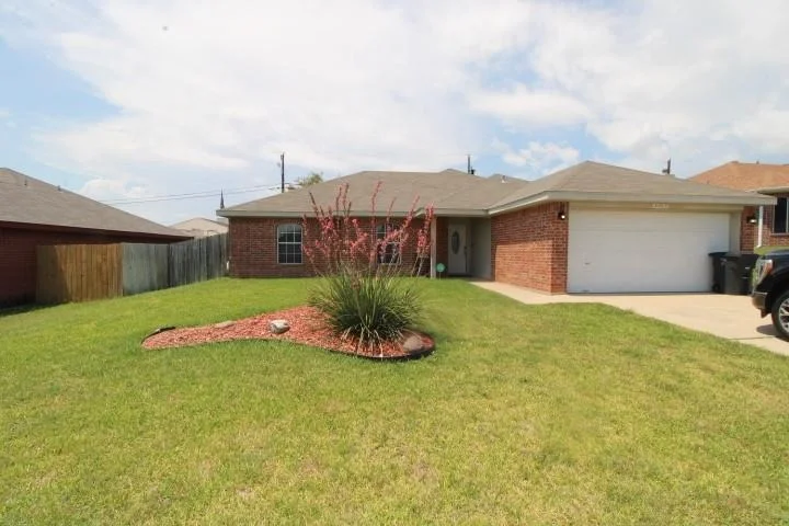 Unit for sale at 3303 Solomon DR, Killeen, TX 76542