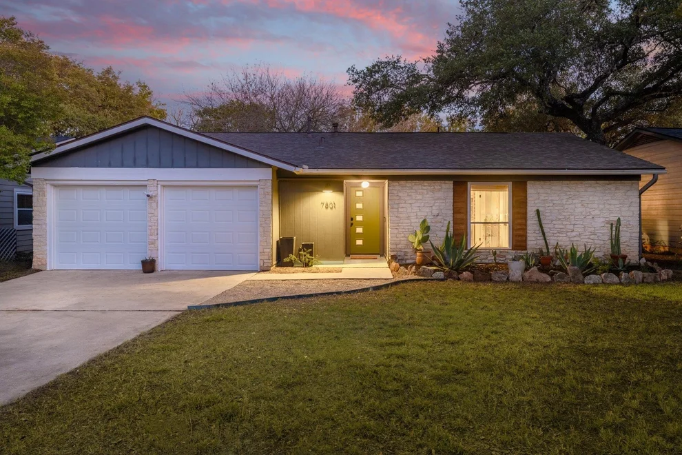 Unit for sale at 7801 Wakefield DR, Austin, TX 78749