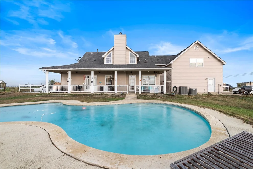 Unit for sale at 5063 County Road 463, Elgin, TX 78621