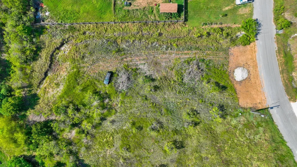 Unit for sale at 296 E Ridge LN, Niederwald, TX 78640