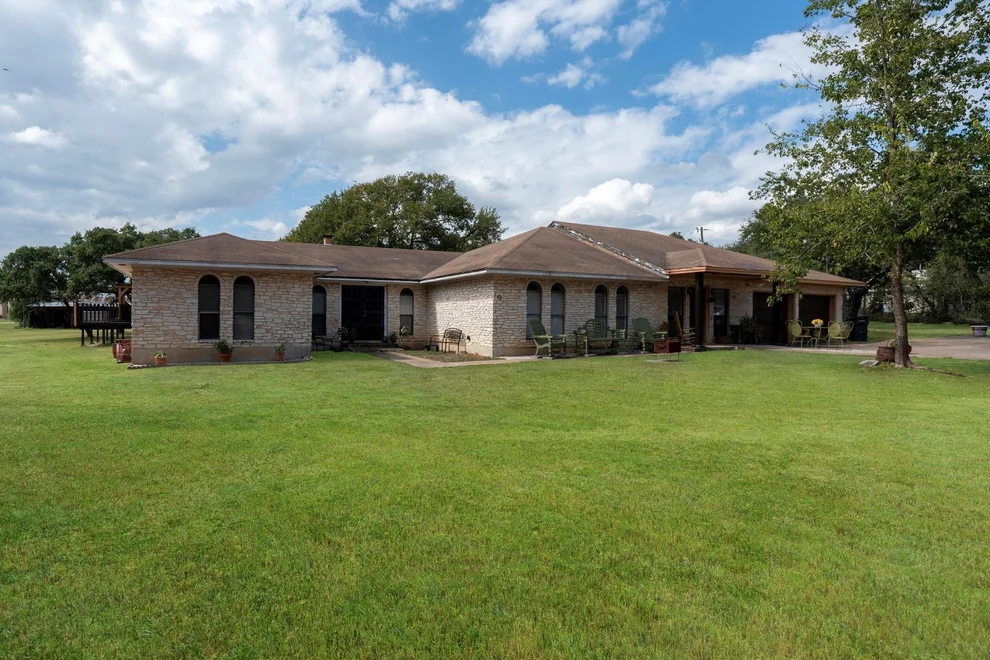 Unit for sale at 11404 Fm 1826, Austin, TX 78737