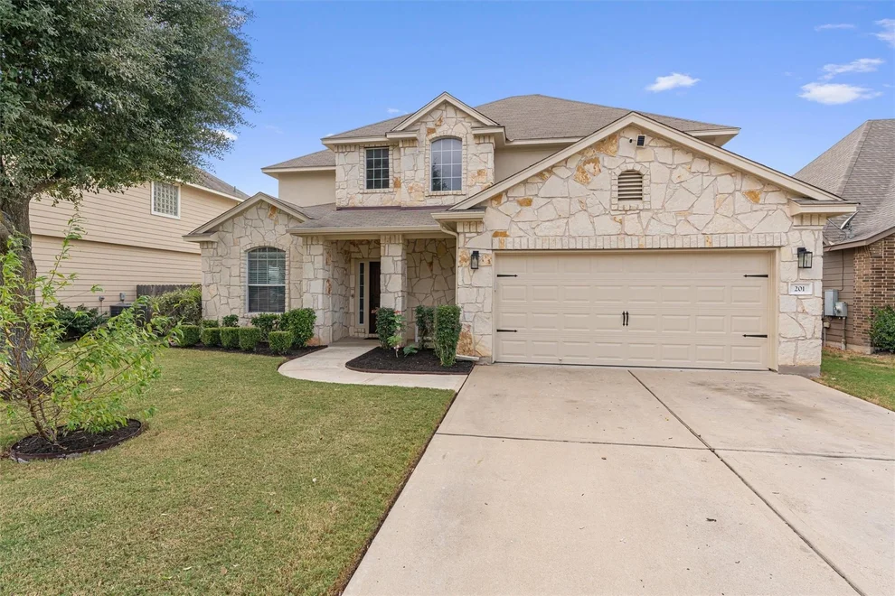 Unit for sale at 201 Prospector LN, Liberty Hill, TX 78642