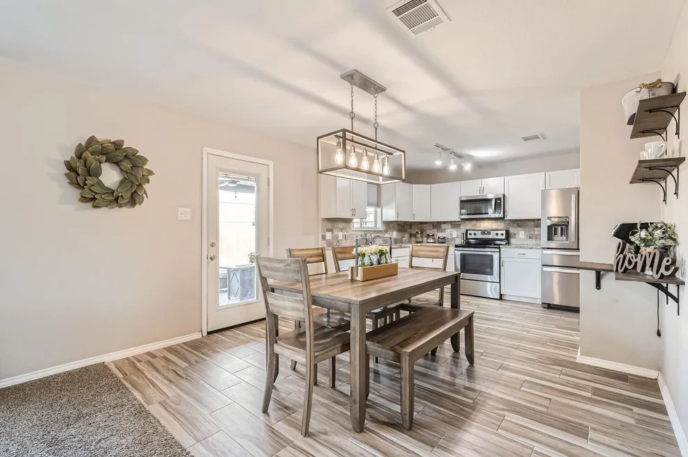 Unit for sale at 338 Liberty ST, Hutto, TX 78634