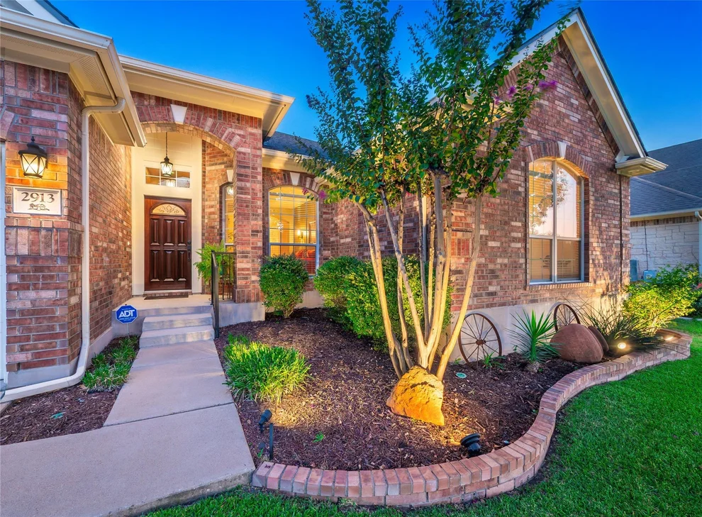 Unit for sale at 2913 Clinton PL, Round Rock, TX 78665