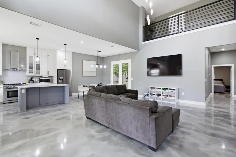 Unit for sale at 724 Ramsey Ave, Rockdale, TX 76567