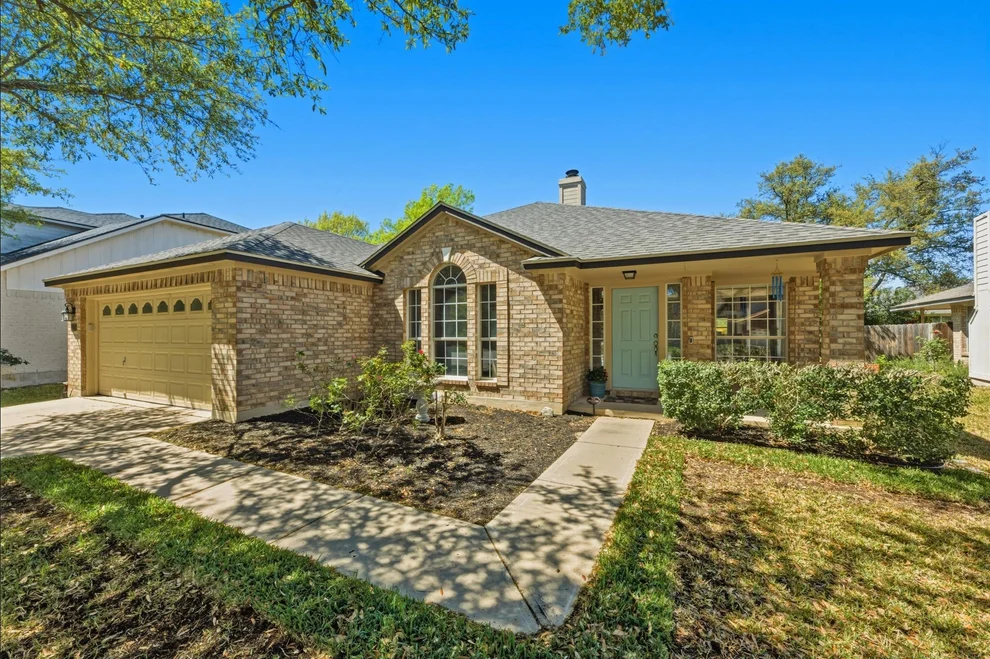 Unit for sale at 15514 Cadoz DR, Austin, TX 78728