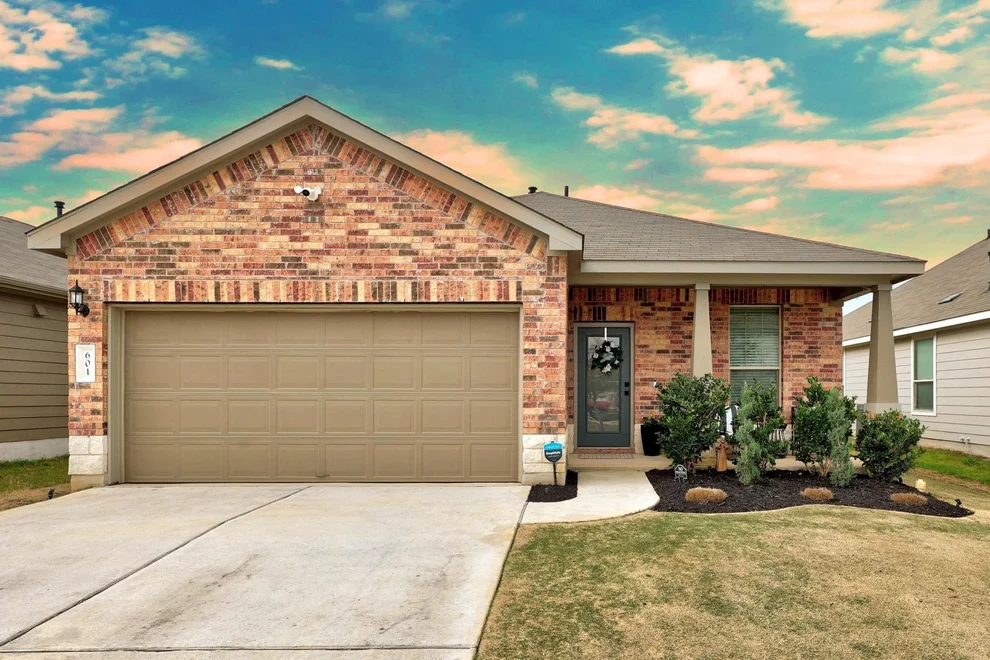 Unit for sale at 601 Goat Willow LN, Georgetown, TX 78626