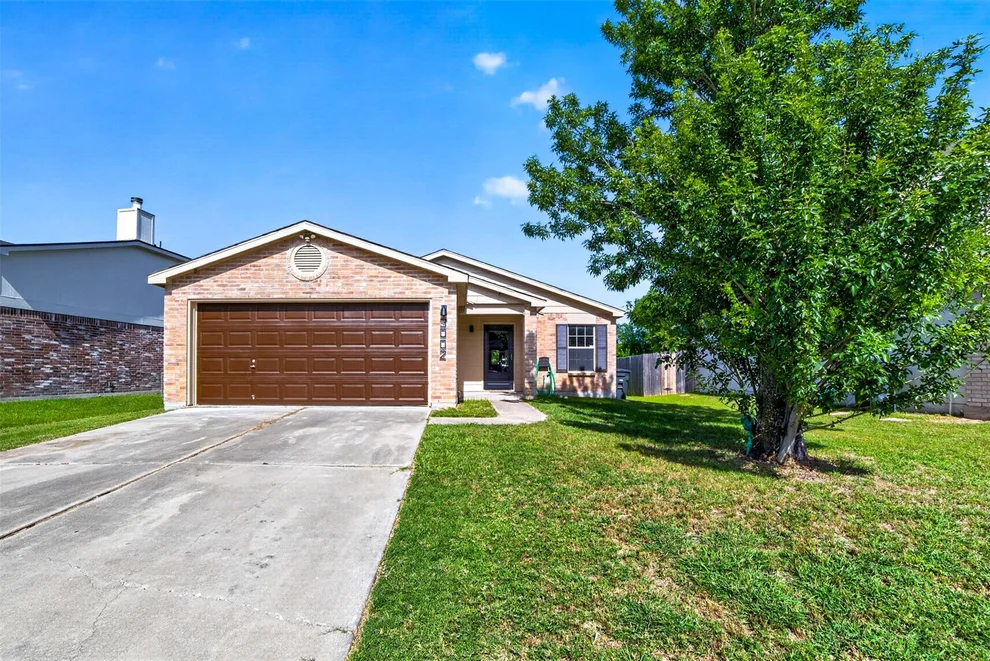 Unit for sale at 3002 Blackburn DR, Killeen, TX 76543