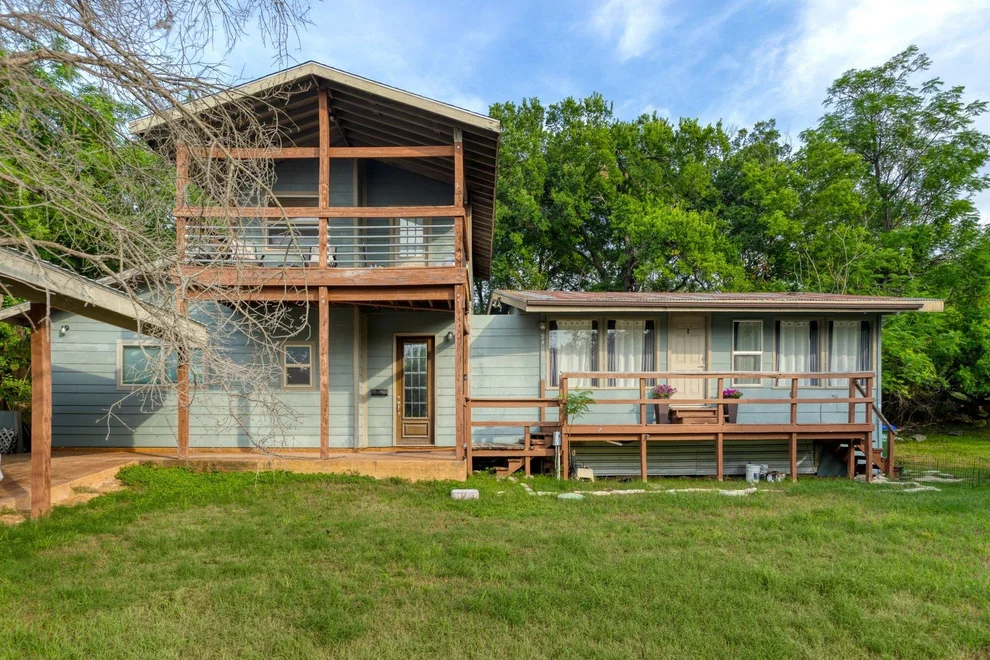 Unit for sale at 2401 De Soto DR, Austin, TX 78733