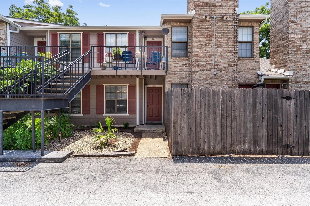 Unit for sale at 2907 Pearl ST, Austin, TX 78705