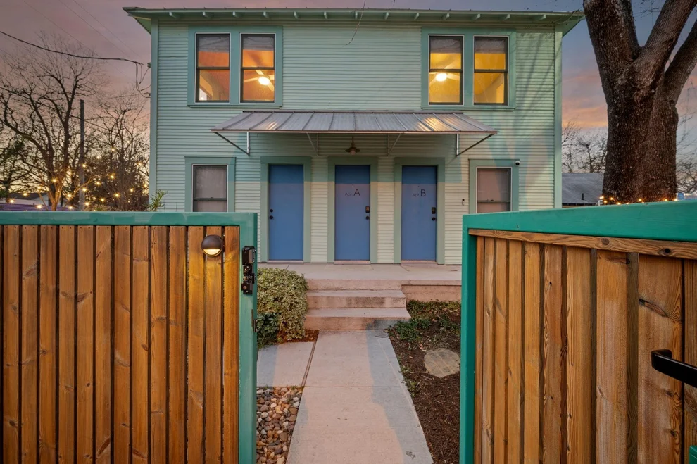 Unit for sale at 96 Lynn ST, Austin, TX 78702