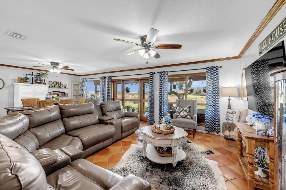 Unit for sale at 211 Apache TRL, Burnet, TX 78611