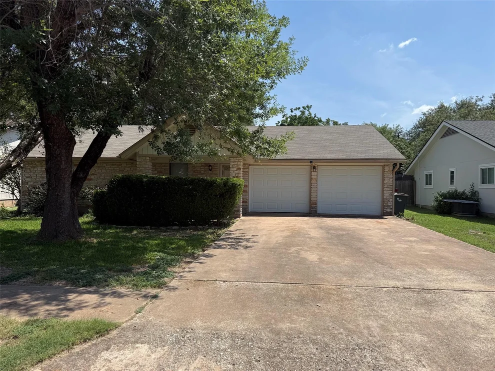 Unit for sale at 3511 Monument DR, Round Rock, TX 78681