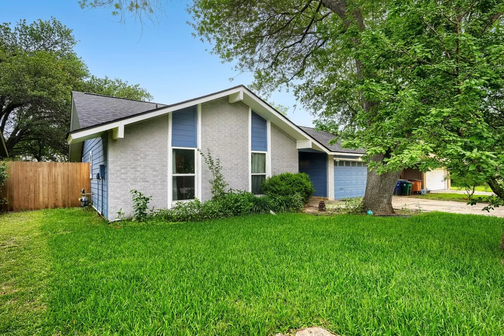 Unit for sale at 5107 Suburban DR, Austin, TX 78745