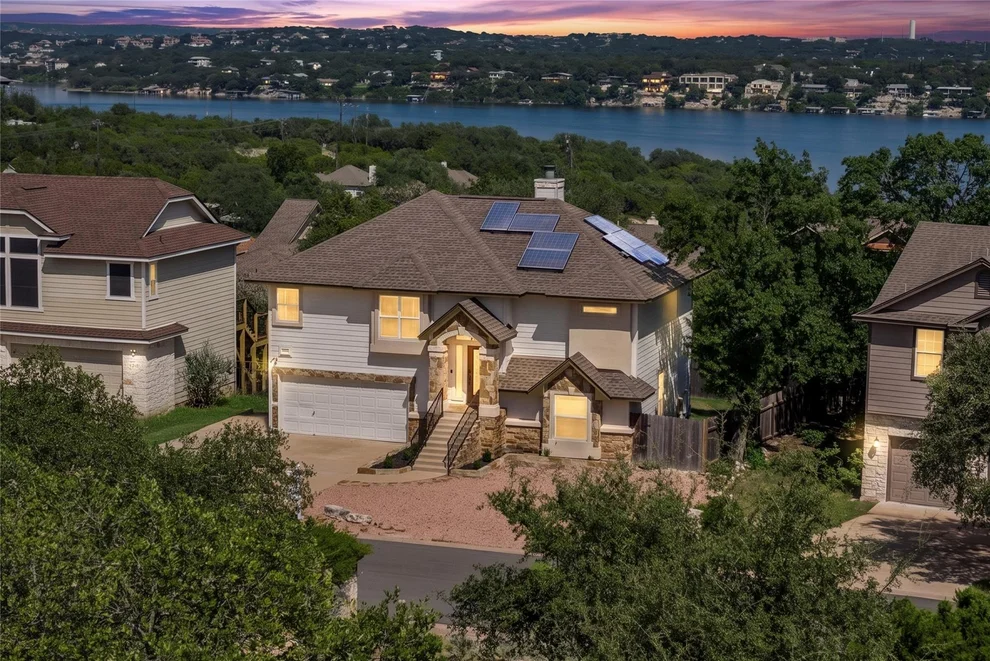 Unit for sale at 330 Southwind RD, Point Venture, TX 78645