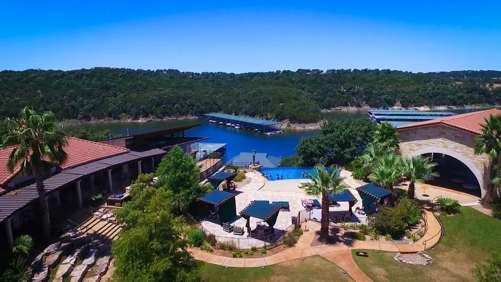 Unit for sale at 206 Olivia DR, Austin, TX 78738
