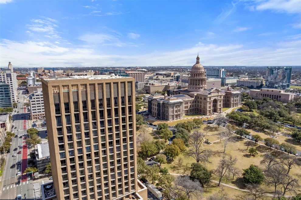 Unit for sale at 1122 Colorado ST, Austin, TX 78701