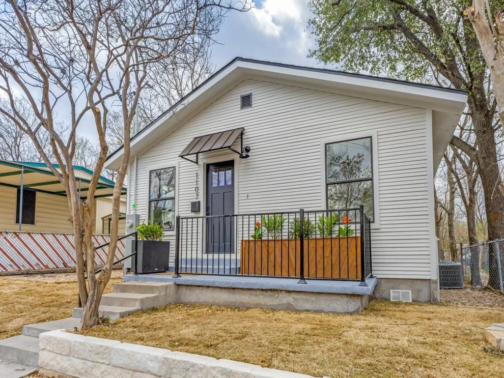 Unit for sale at 1107 Lincoln ST, Austin, TX 78702