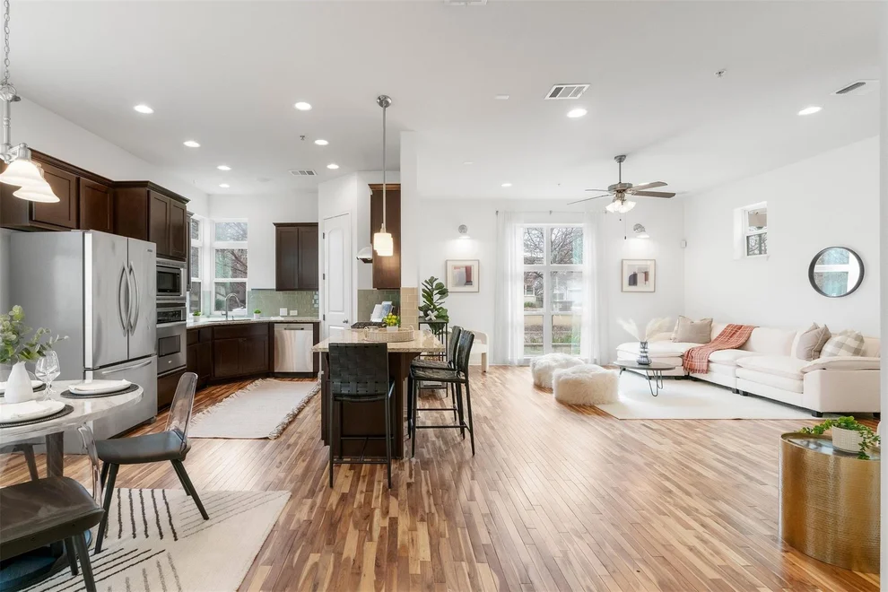 Unit for sale at 2008 Simond Ave, Austin, TX 78723