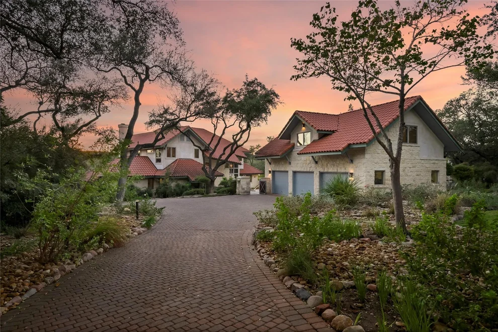 Unit for sale at 19905 Angel Bay DR, Spicewood, TX 78669