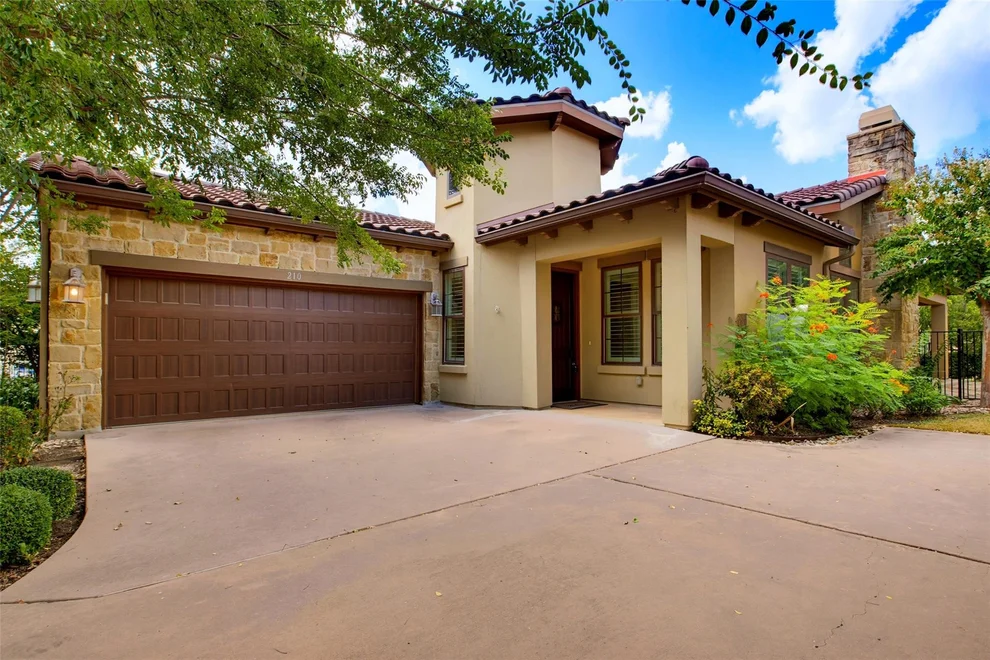 Unit for sale at 210 Versilia CIR, Lakeway, TX 78734