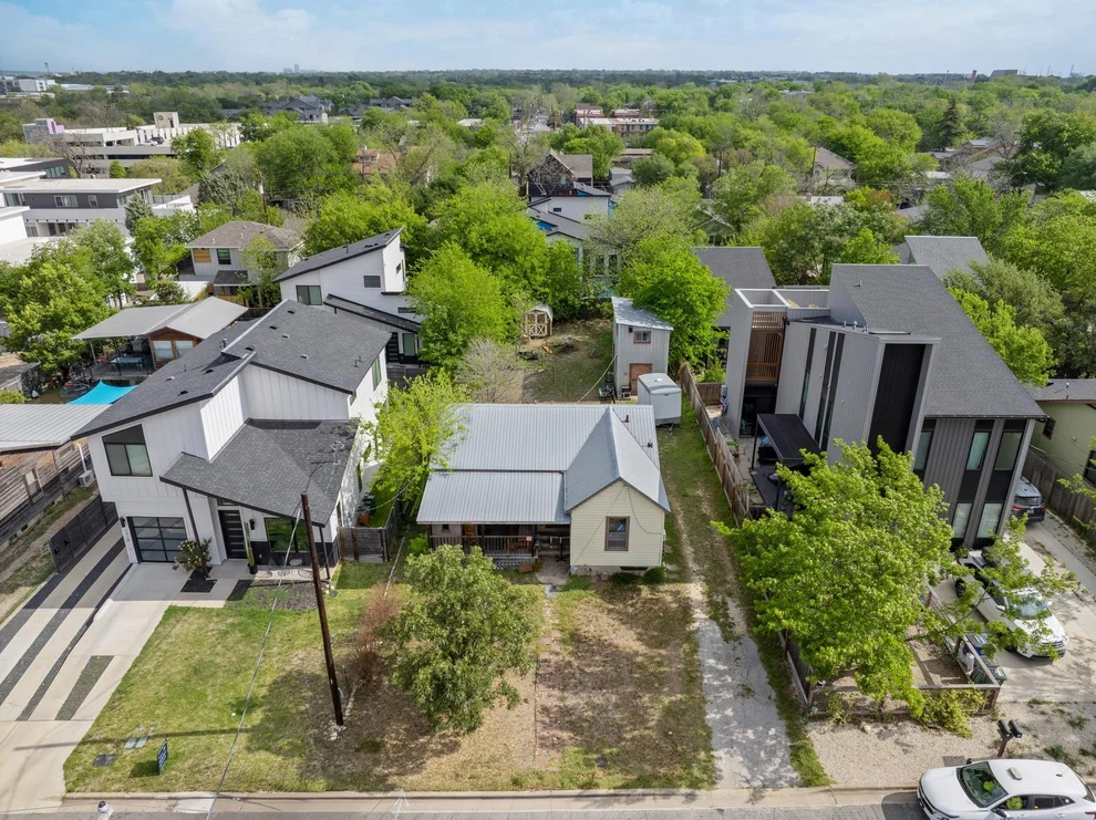 Unit for sale at 1414 W 51st ST, Austin, TX 78756