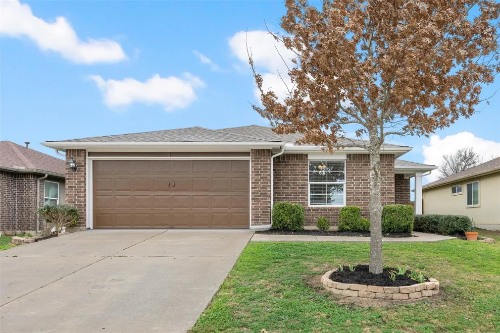 Unit for sale at 13812 Sierra Wind LN, Elgin, TX 78621
