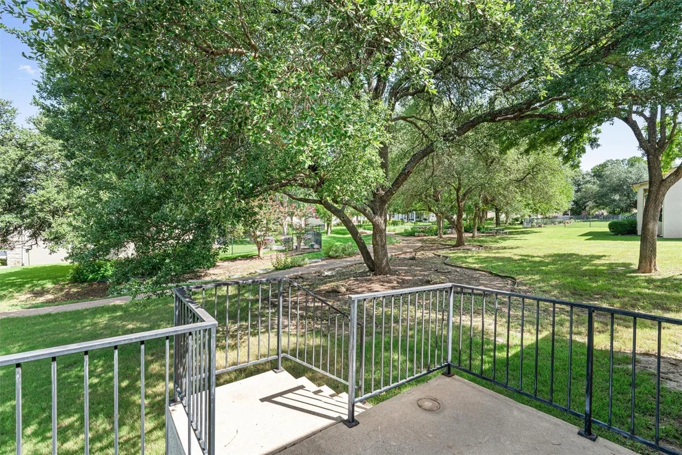 Unit for sale at 121 Larkspur LN, Georgetown, TX 78633