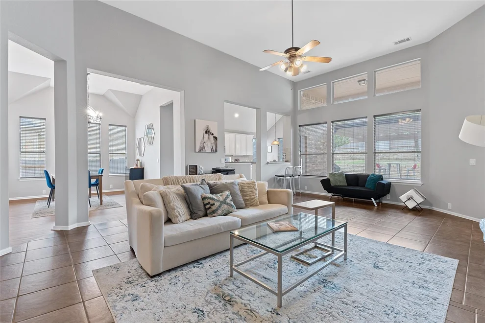Unit for sale at 185 Mountain Laurel WAY, Austin, TX 78737