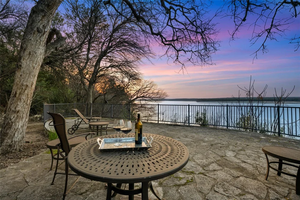 Unit for sale at 2918 Ranch Road 620 N, Austin, TX 78734