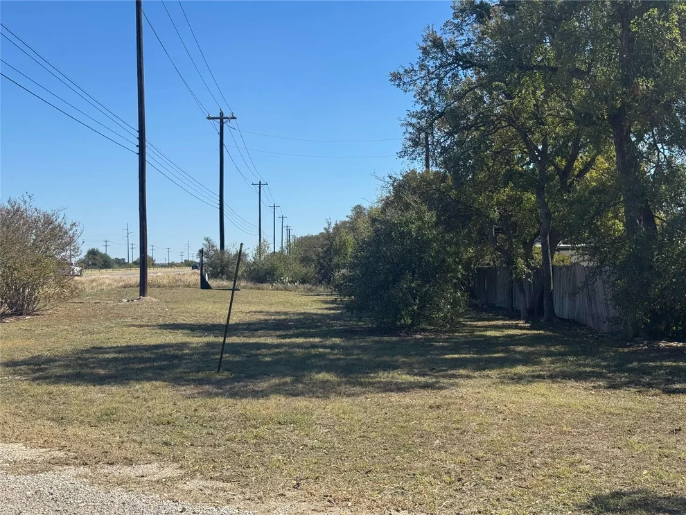 Unit for sale at 51 Bonnett LN, Georgetown, TX 78633