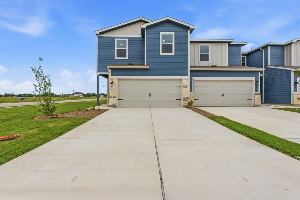 Unit for sale at 164 Cinnabar LN, Kyle, TX 78640