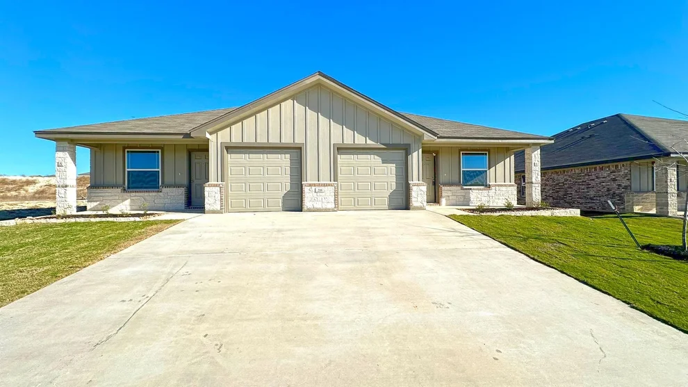 Unit for sale at 218 Leon LN, Copperas Cove, TX 76522