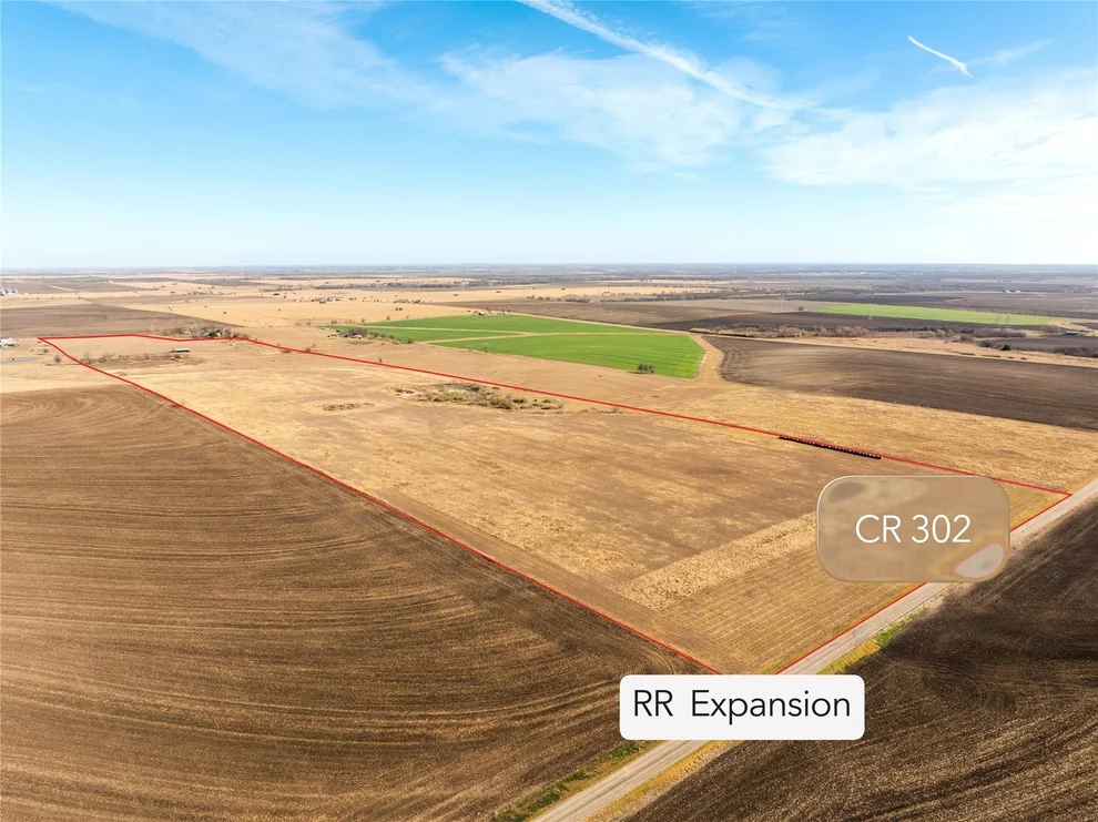 Unit for sale at 2927 County Road 302, Bartlett, TX 76511