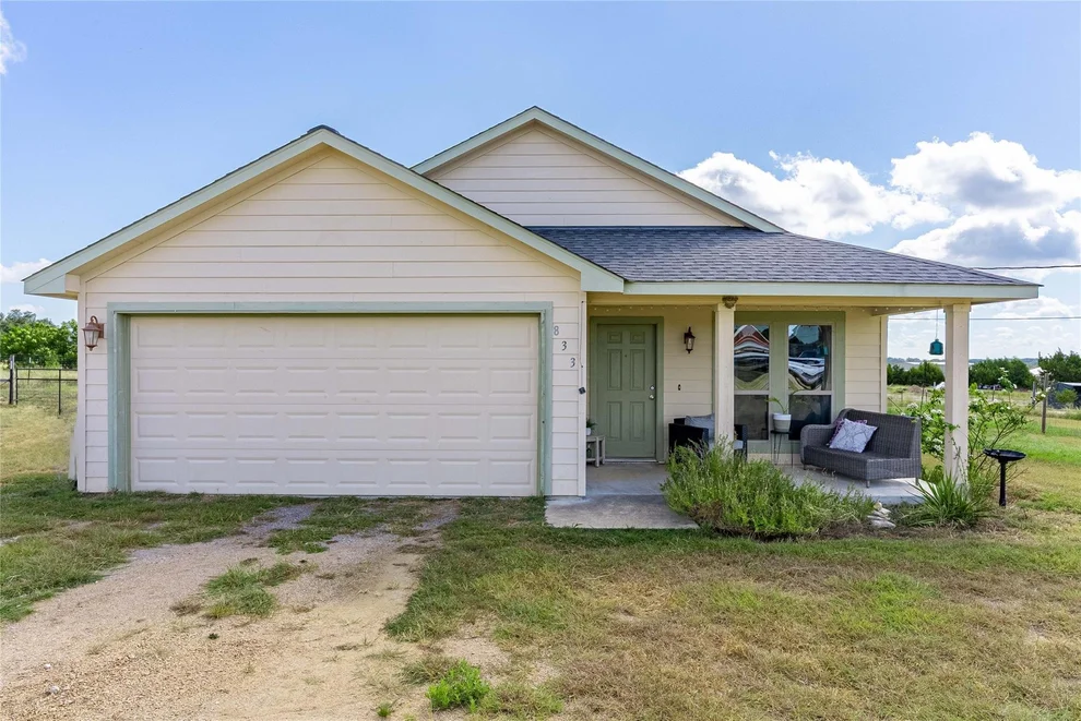 Unit for sale at 833 Thousand Oaks TRL, Liberty Hill, TX 78642