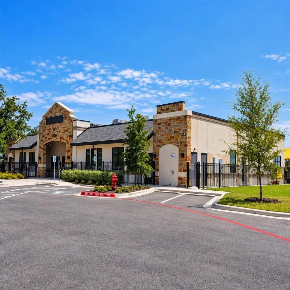 Unit for sale at 1602 Medical PKWY, Cedar Park, TX 78613