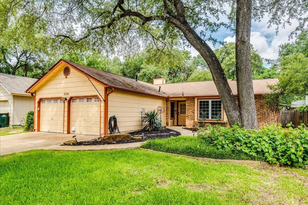 Unit for sale at 9716 Moorberry ST, Austin, TX 78729