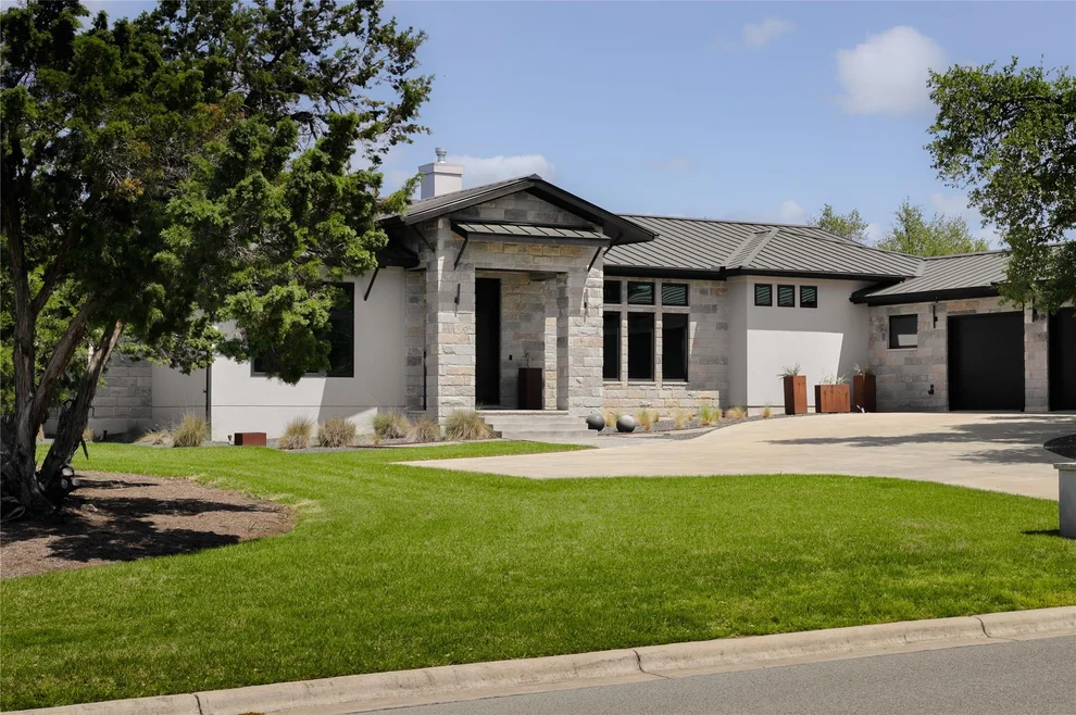 Unit for sale at 7817 Orisha DR, Austin, TX 78739