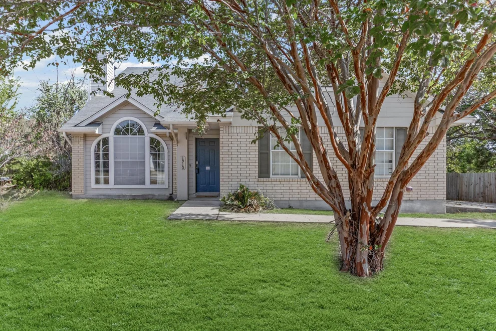 Unit for sale at 1910 Ireland DR, Leander, TX 78641