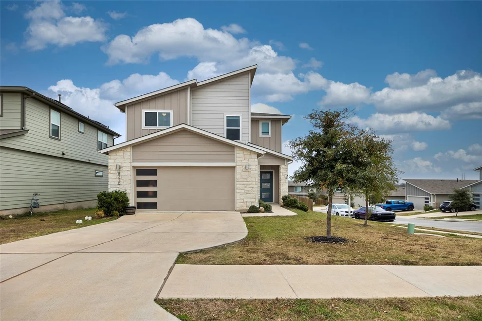 Unit for sale at 8220 Linnie LN, Austin, TX 78724