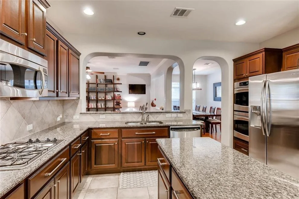 Unit for sale at 10724 Desert Willow LOOP, Austin, TX 78748