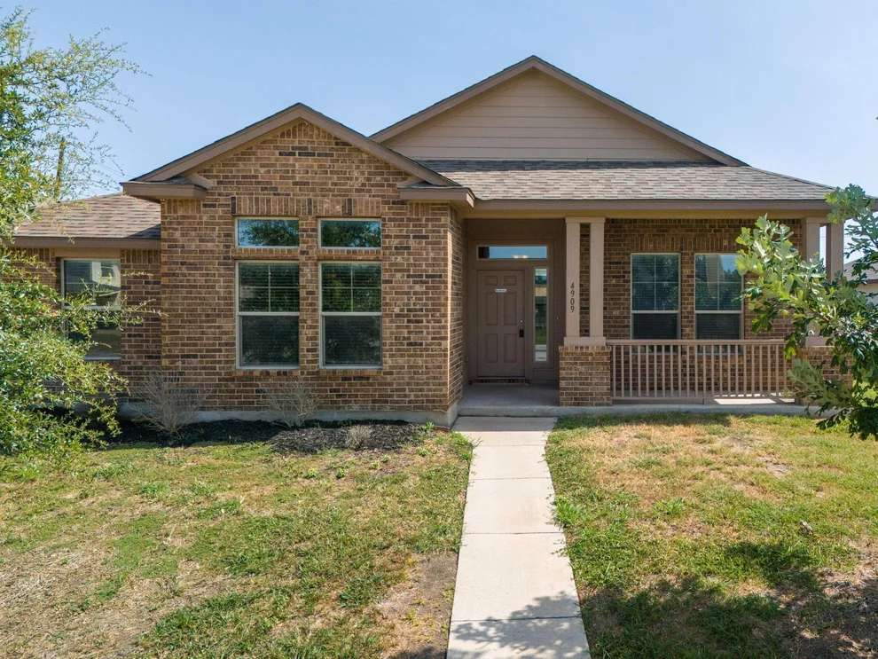 Unit for sale at 4909 Mohawk DR, Killeen, TX 76549