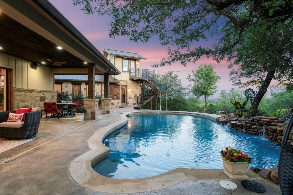 Unit for sale at 700 Spanish Oak TRL, Dripping Springs, TX 78620