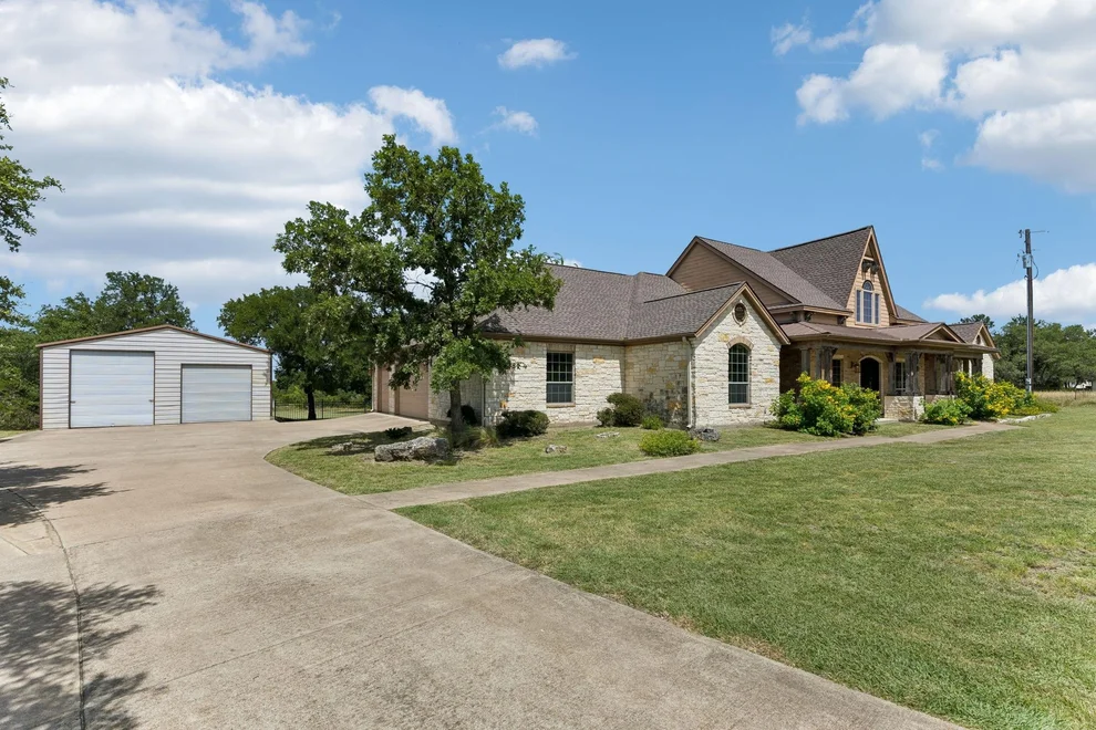 Unit for sale at 438 Patricia RD, Georgetown, TX 78628