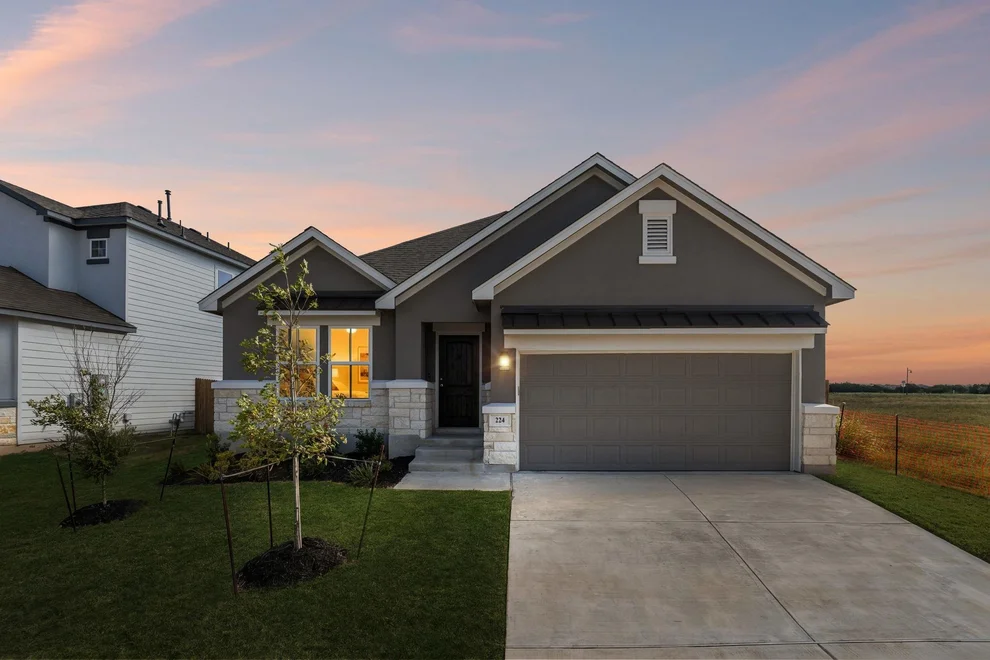 Unit for sale at 224 Ironshoe TRL, Liberty Hill, TX 78642