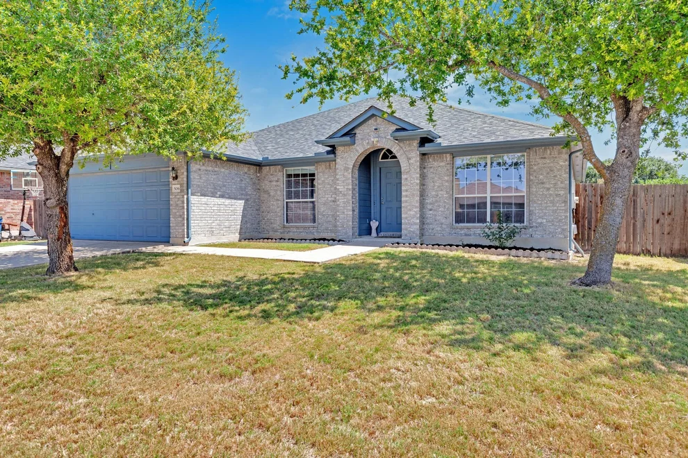 Unit for sale at 506 Carol DR, Hutto, TX 78634
