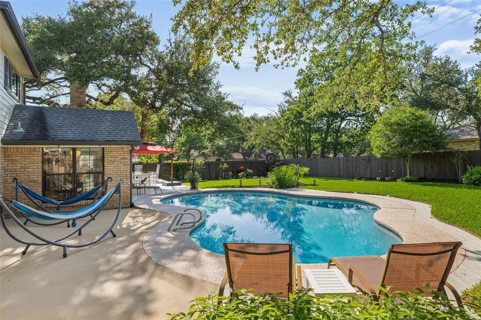 Unit for sale at 10721 Fountainbleu CIR, Austin, TX 78750