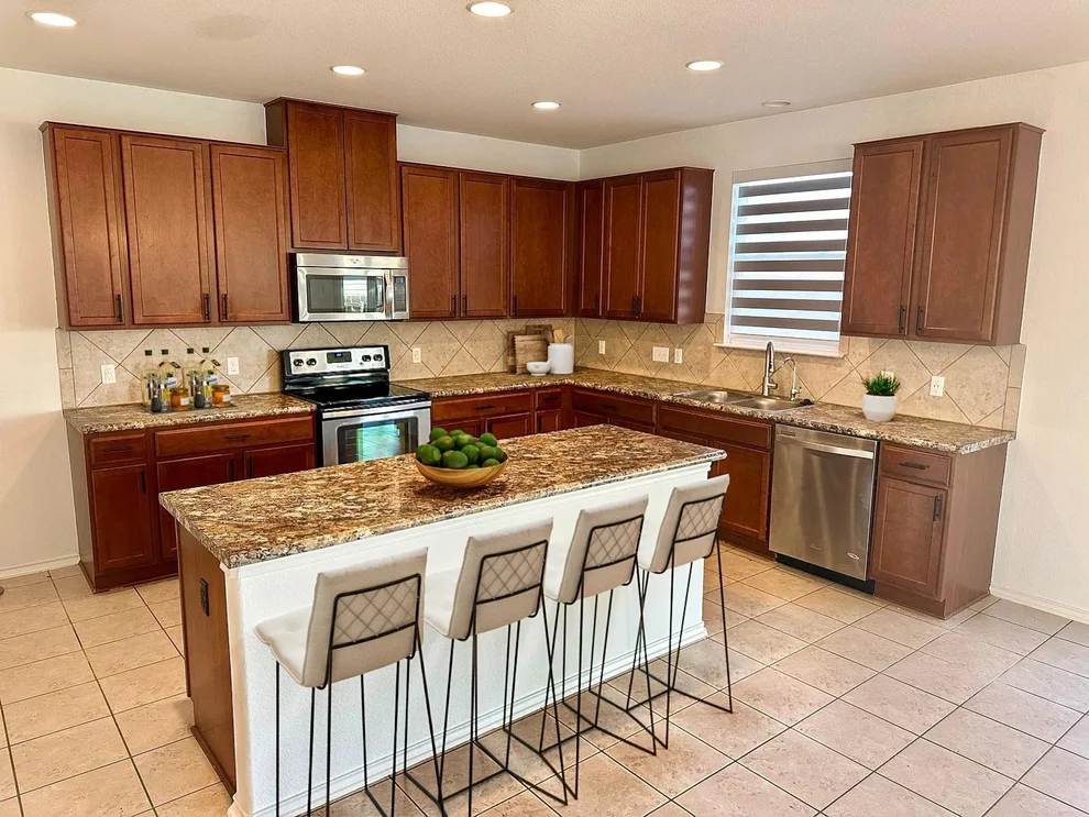 Unit for sale at 401 Waterleaf BLVD, Kyle, TX 78640